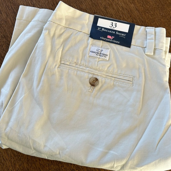 2 Pairs NWT Vineyard Vines 9” Stretch Breaker Short Size 33 - Pink & Stone Beige - Picture 7 of 10